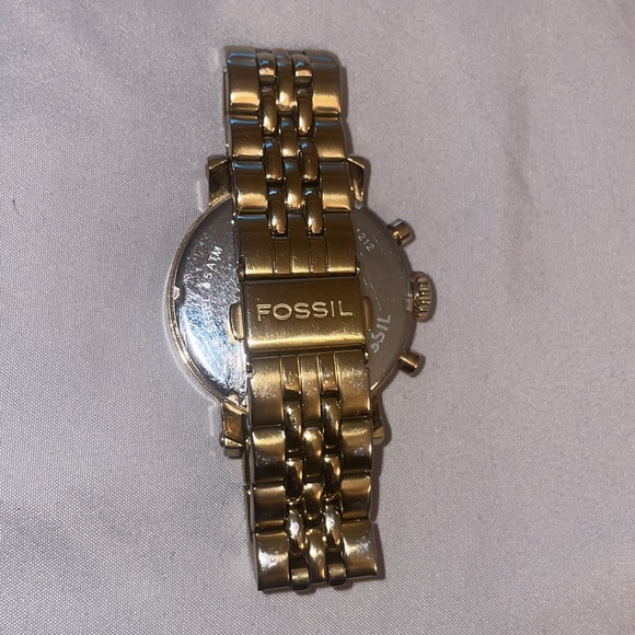 Fossil Watch - Picture 2 of 6